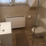 Zum Rittergut 17 *
